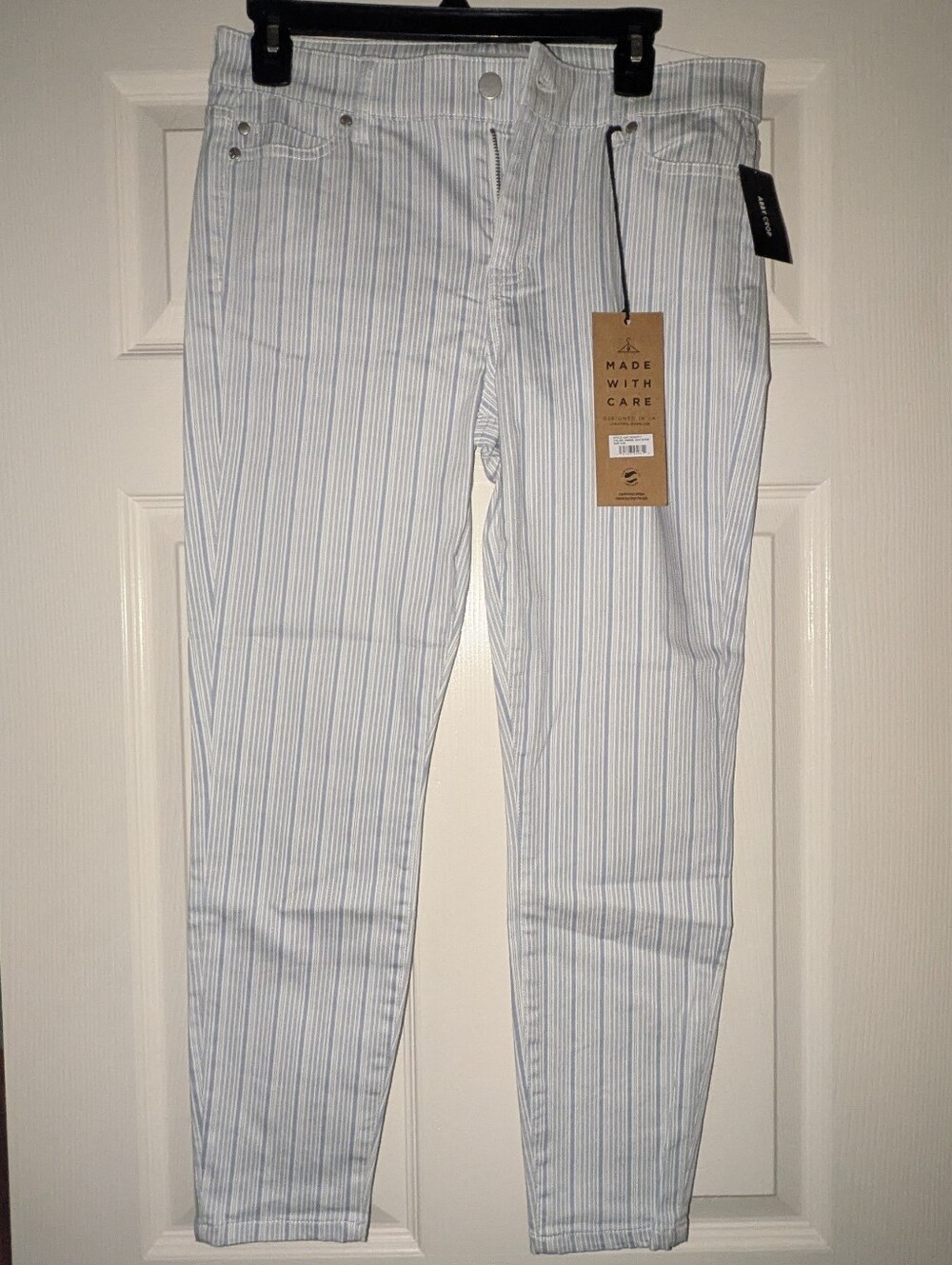 Liverpool Abbey Crop Jeans with Light Blue Stripes
